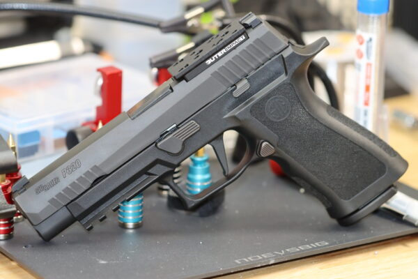 Sig Sauer P320 X-Full Red Dot Mount